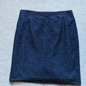 J Crew size 10 navy lace pencil skirt